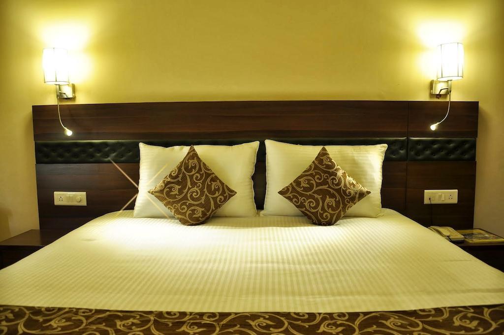 Hotel Empire Regency 자이푸르 외부 사진