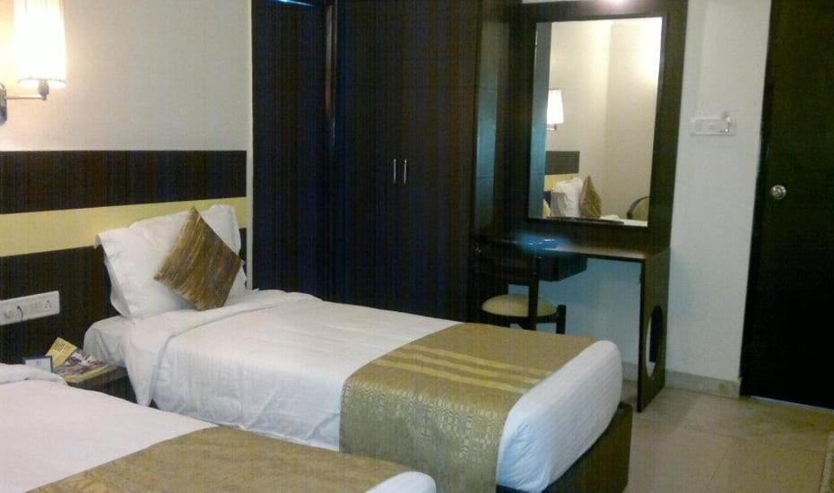 Hotel Empire Regency 자이푸르 외부 사진